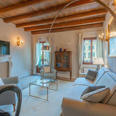 Casa Agostina Apartment เวนิส ภายนอก รูปภาพ