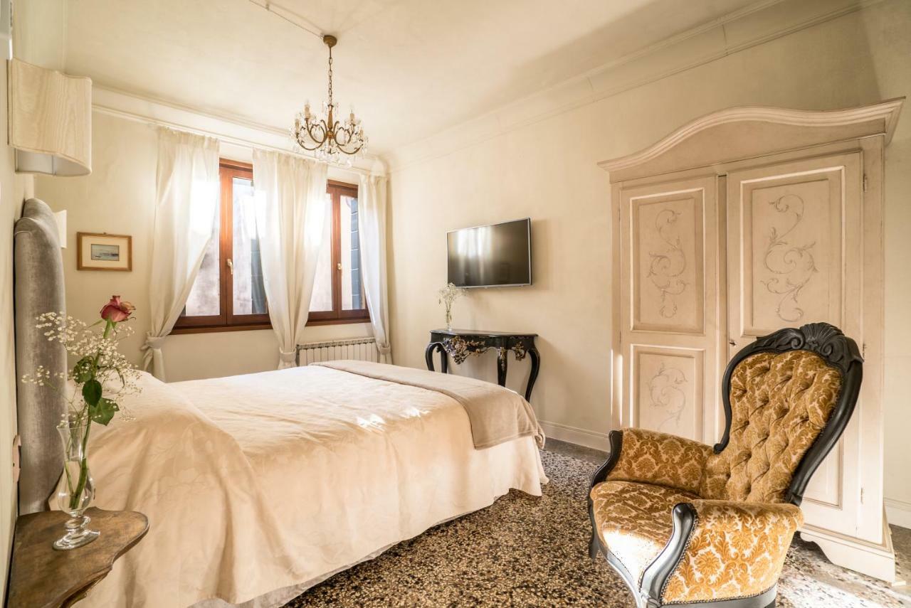 Casa Agostina Apartment เวนิส ภายนอก รูปภาพ