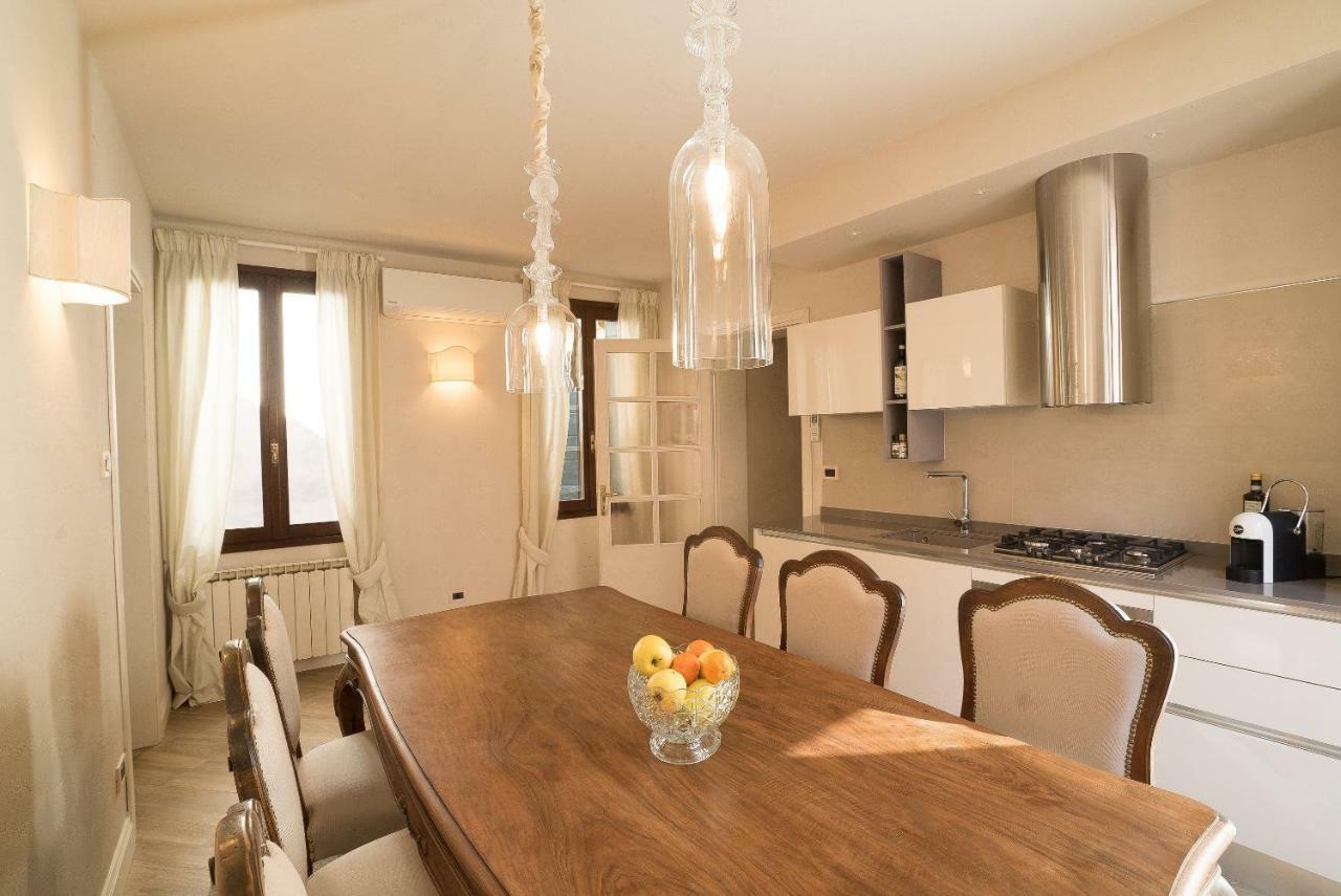 Casa Agostina Apartment เวนิส ภายนอก รูปภาพ